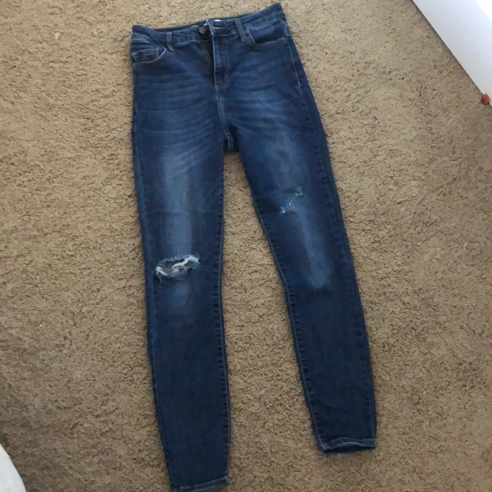 Skinny, high rise jeans